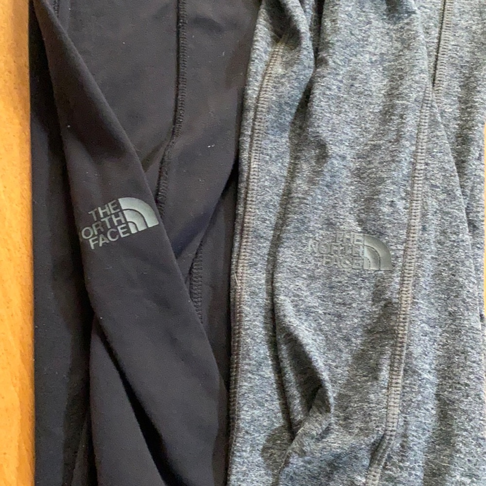 2 pairs of Women’s North Face Side Pocket Leggings
